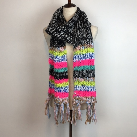 COLLECTION EIGHTEEN XIIX Scarf Chunky Knit Yarn Boho Bright Multi Oversized NWT - Picture 7 of 12